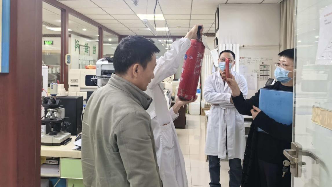 筑牢安全防线，护航诊疗环境