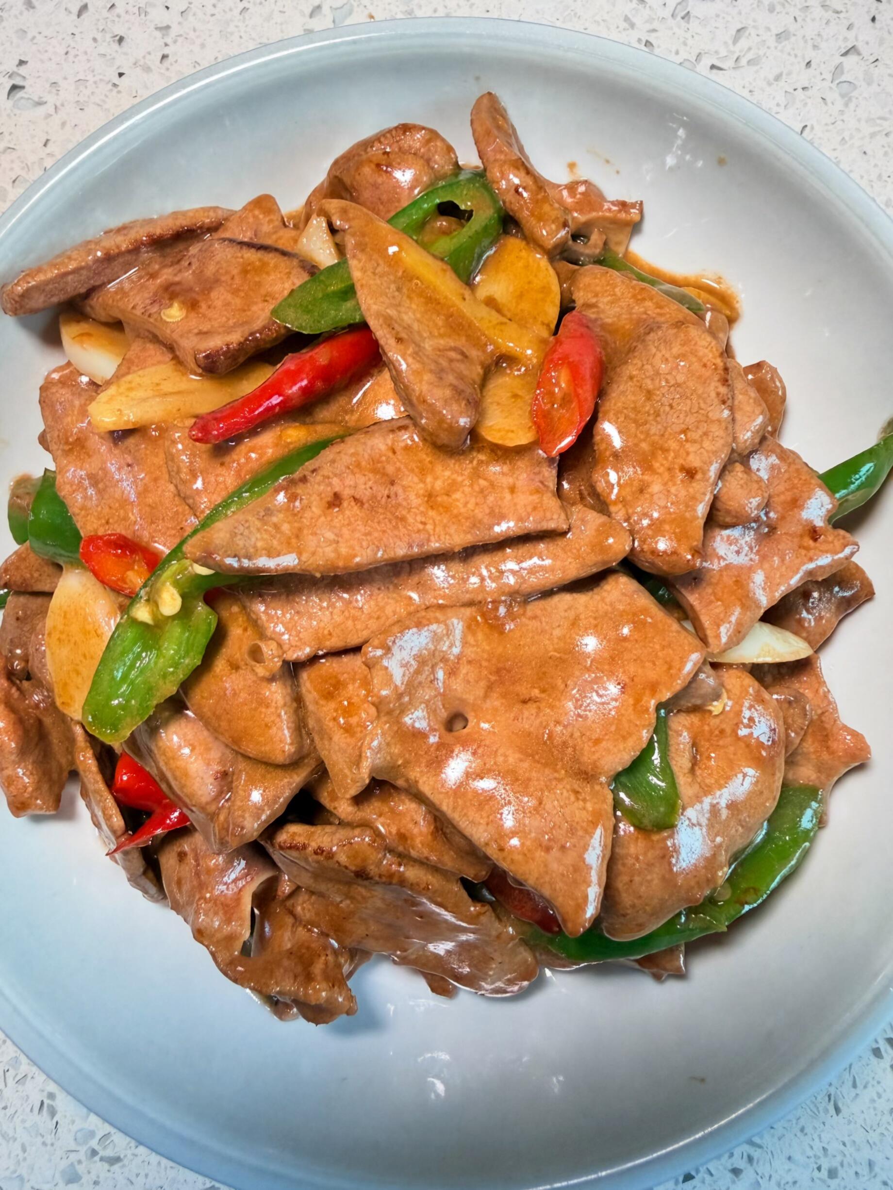 爆炒猪肝✨鲜嫩不腥，家常下饭菜，大人小孩都爱吃
猪肝别再乱做啦！就按我这个方法做