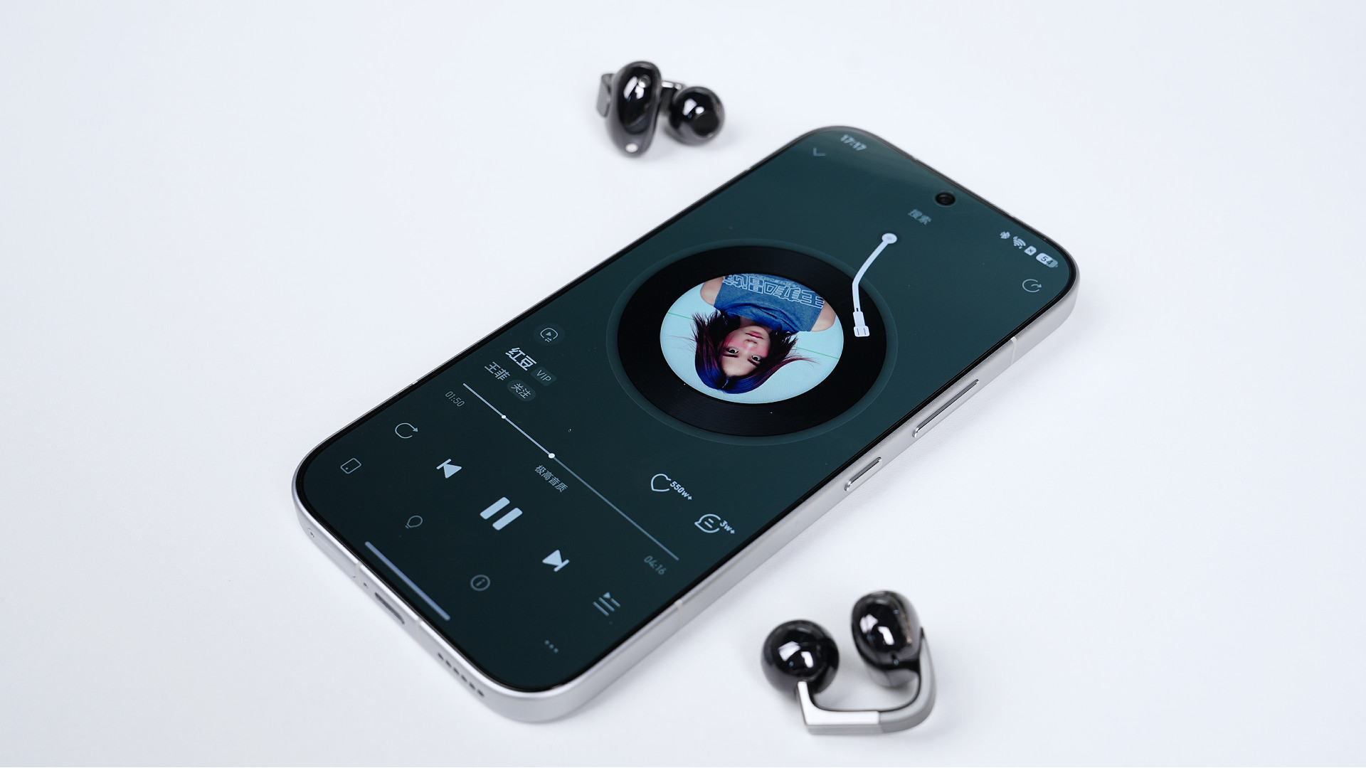 被问爆的 “小耳钉” 耳机｜荣耀 Earbuds Pro 开箱