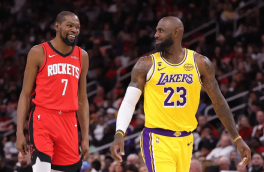 老头和老杜又要打一轮系列赛，可能是生涯最后一次。

最可悲的是，不管谁赢接下来都