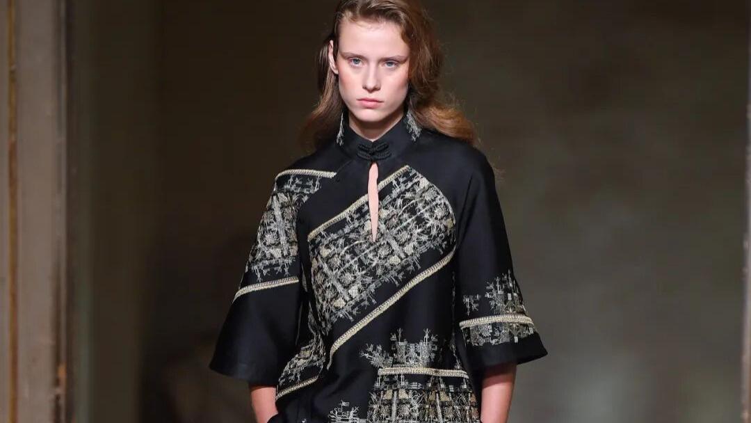 品牌出海｜中国元素该“彰显”还是“弱化”？@ 新国货出海策略-中国魂，全球壳