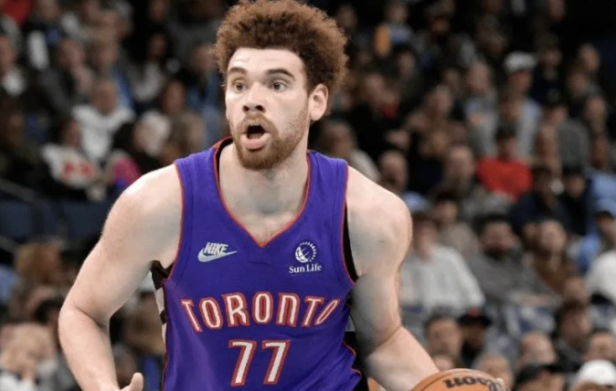 NBA季后赛，猛龙主场126-104大胜骑士，系列赛大比分猛龙1-2骑士。
猛龙