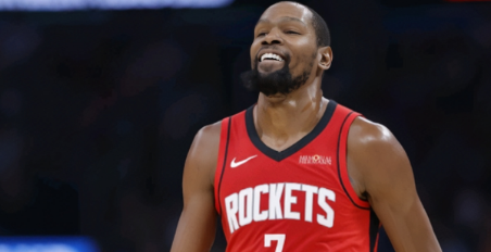 杜兰特26分10助攻，火箭险胜灰熊，NBA常规赛，火箭客场挑战灰熊，这场比赛，杜