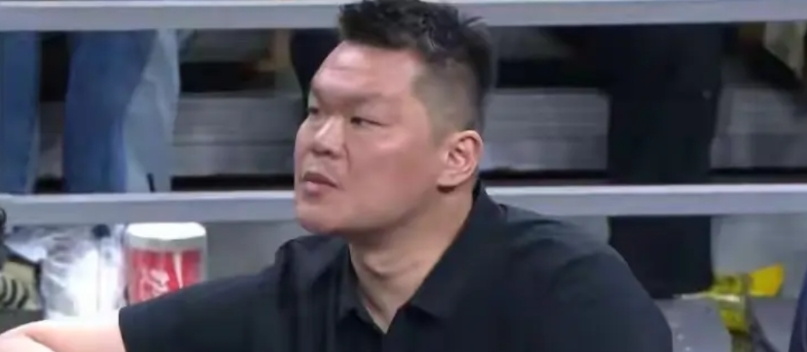 未来最有可能成为广东主教练的三大人选:

1.拉多维奇(现任助教)

2.王怀玉
