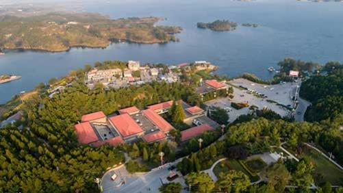 西柏坡红色教育培训 解锁企事业团队执行协作密码