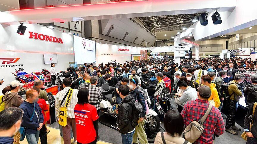 售价总体比国内贵，Honda CB400SF和CBR400R Four日本上市