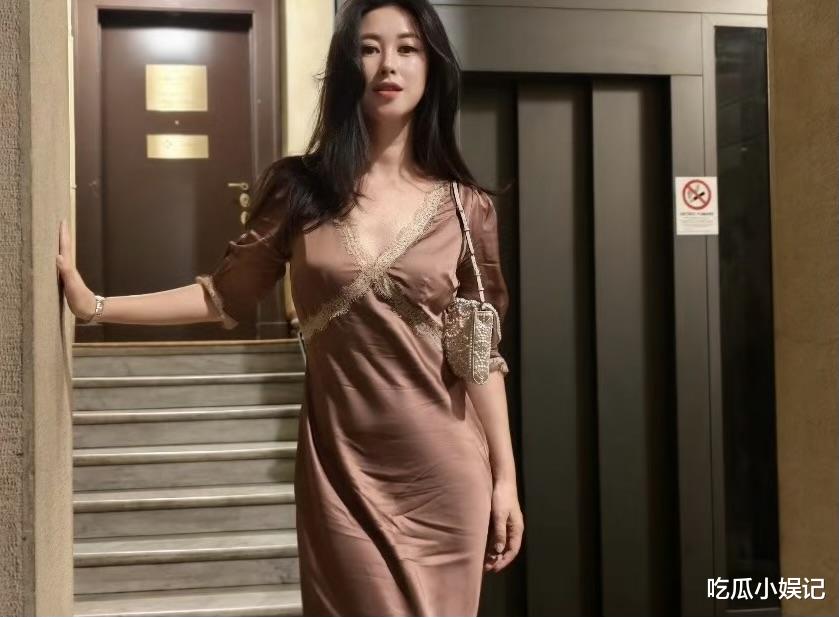 朱珠大方公开身材数据，松弛感打破内娱“身材内卷”
