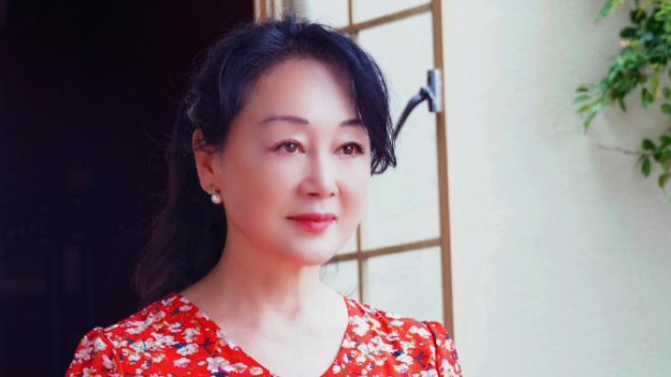 王姬：女儿结婚3个月她才知道，差点以为被骗婚，女婿大家很熟悉