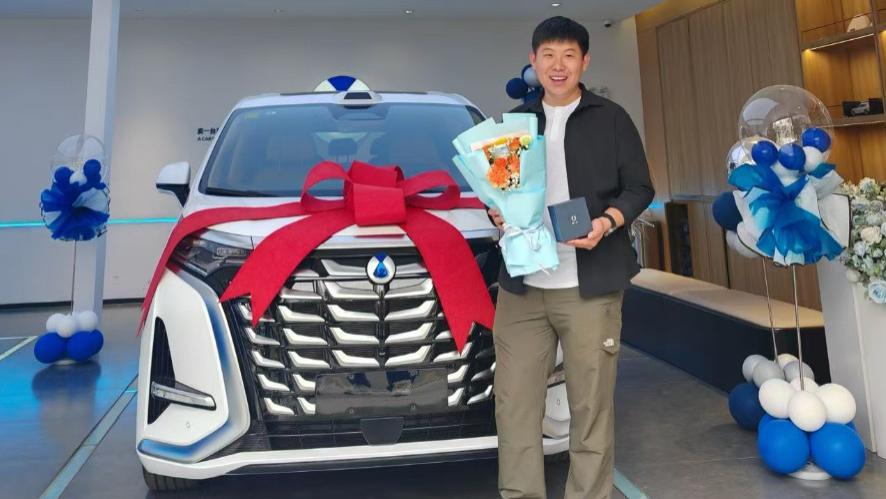 第二代腾势D9上市：作为2025款车主，我为什么觉得这次没被背刺？