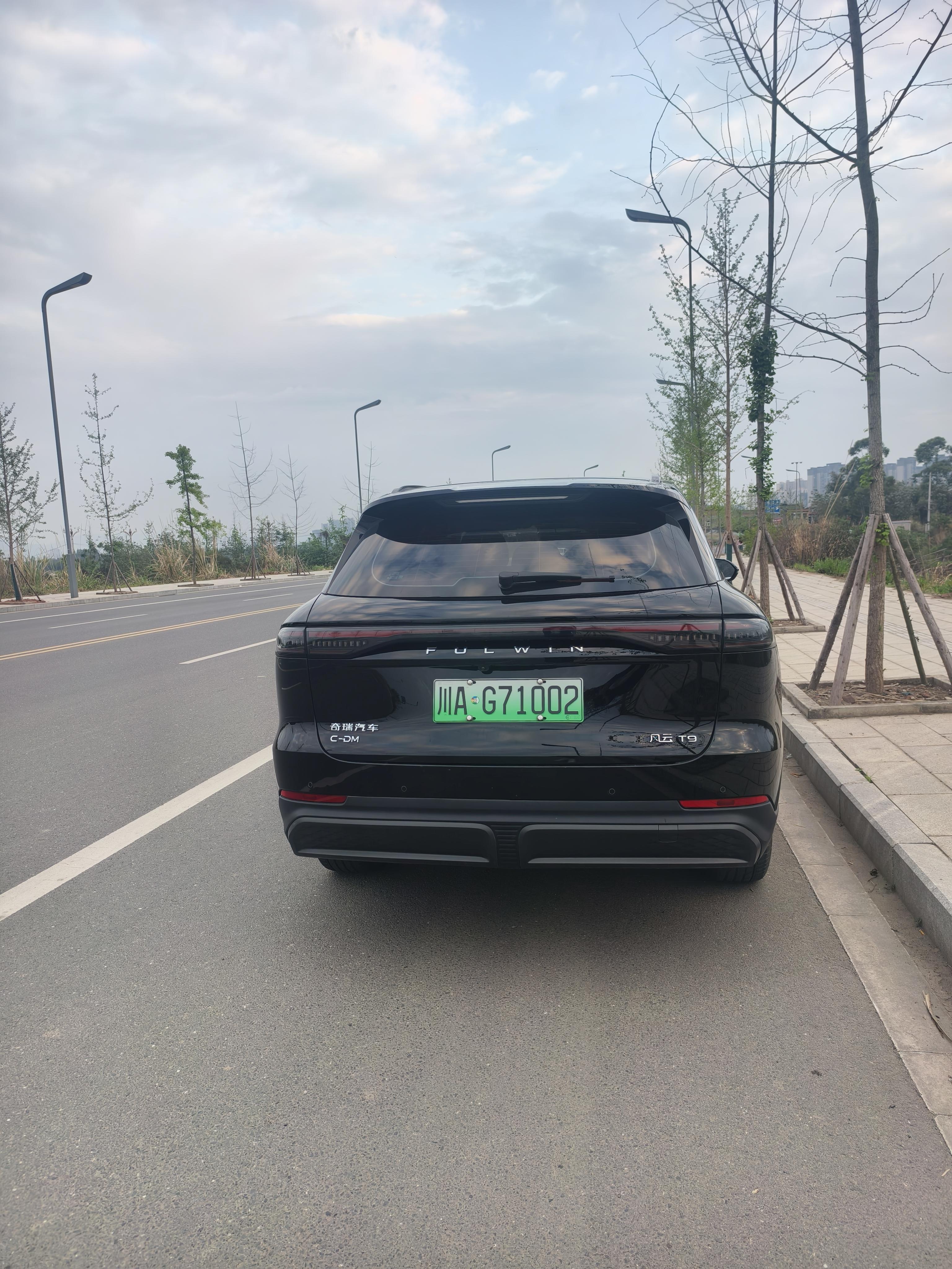 七座SUV不少，但是第三排真的可以让成年