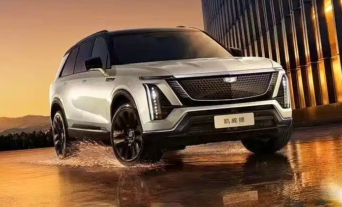 可选五种车色凯迪拉克凯威德更多信息公布，将于4月底上市
从产品本身来看，凯迪拉克