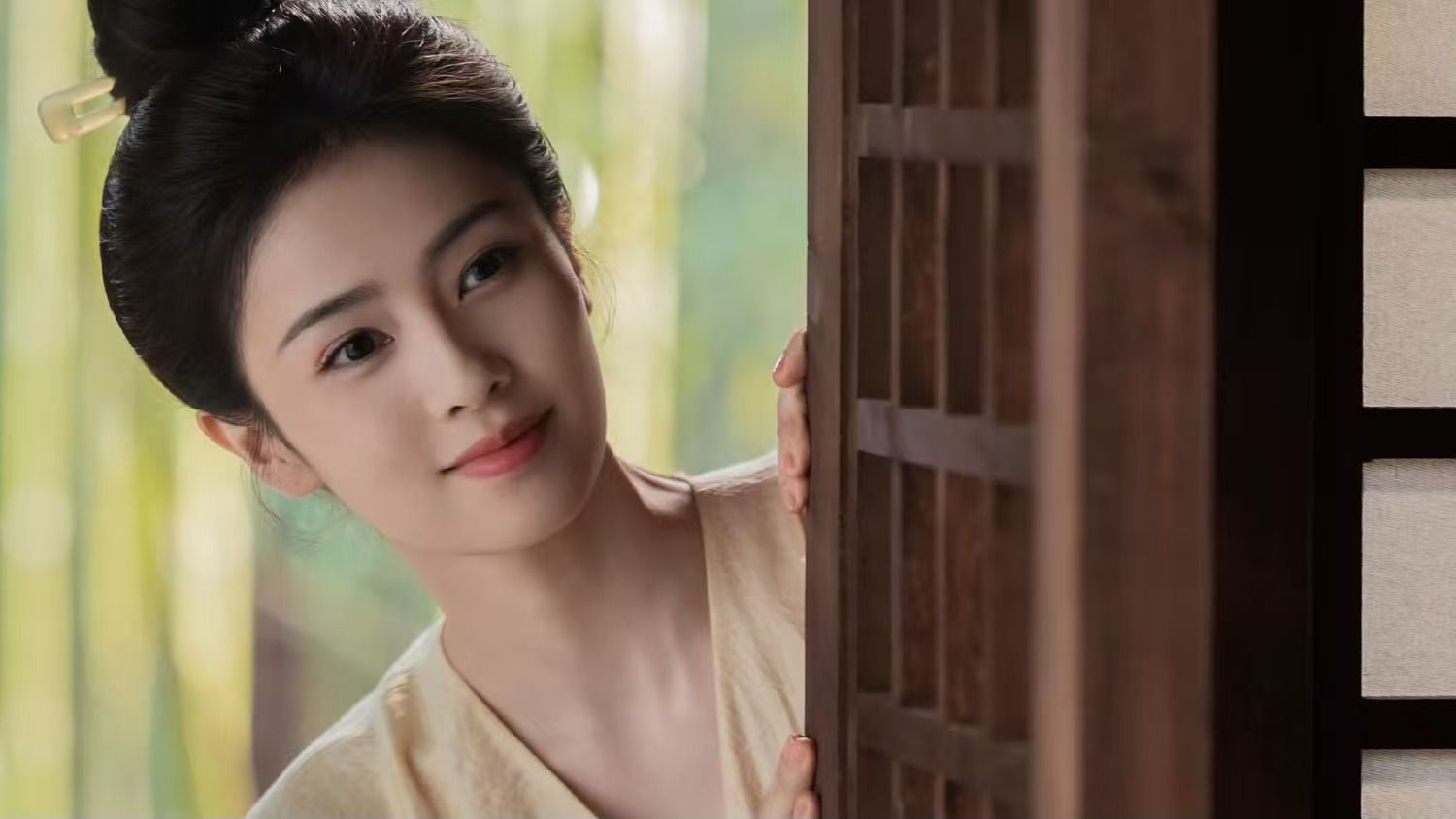 电视剧《莫离》热播引热议，三大观感出圈
由白鹿、丞磊主演的古装剧《莫离》网络热度