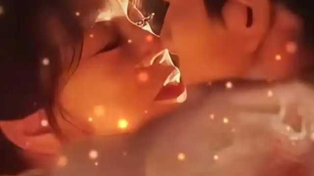 75岁刘晓庆再演18岁少女！是“不服老”还是“辣眼睛”？