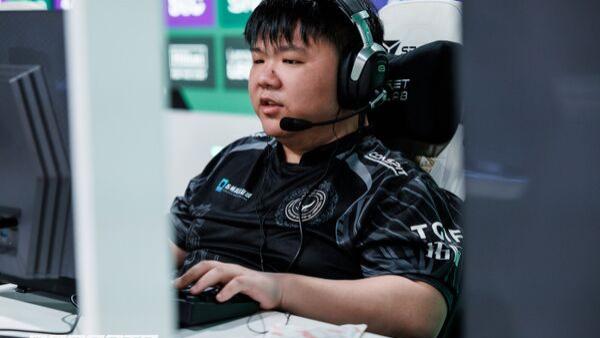 雷竞技资讯：XG、VG强度断档，BLAST Slam VII中国预选赛毫无悬念