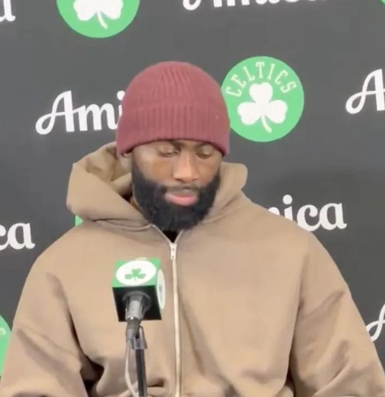 NBA常规赛凯尔特人主场对阵黄蜂的比赛已经结束。全场战罢，凯尔特人以113-10