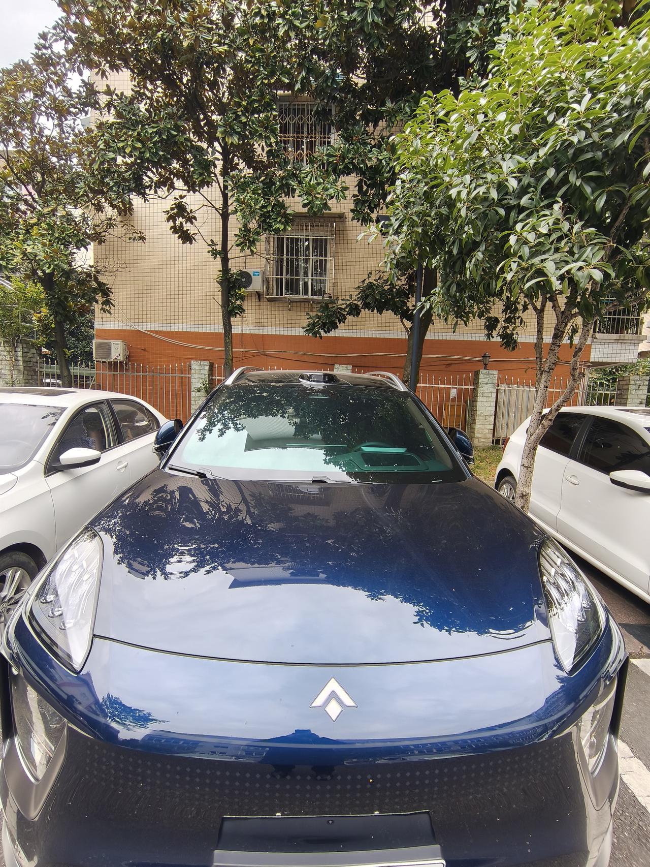 看了一年的新车，最后选了冷门广汽昊铂HL