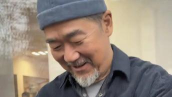 78岁王刚探班71岁张国立