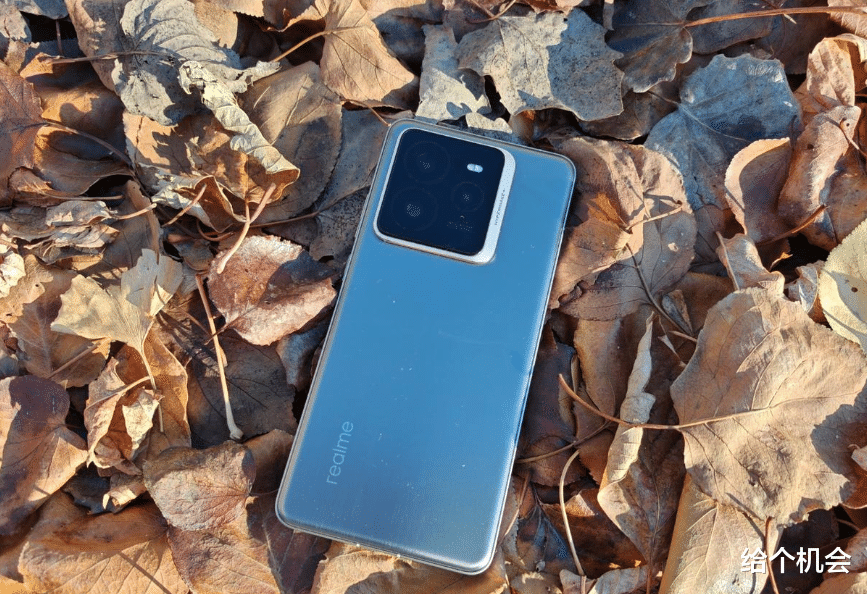 3000元左右，值得“闭眼入”的16G+1024G手机，这3