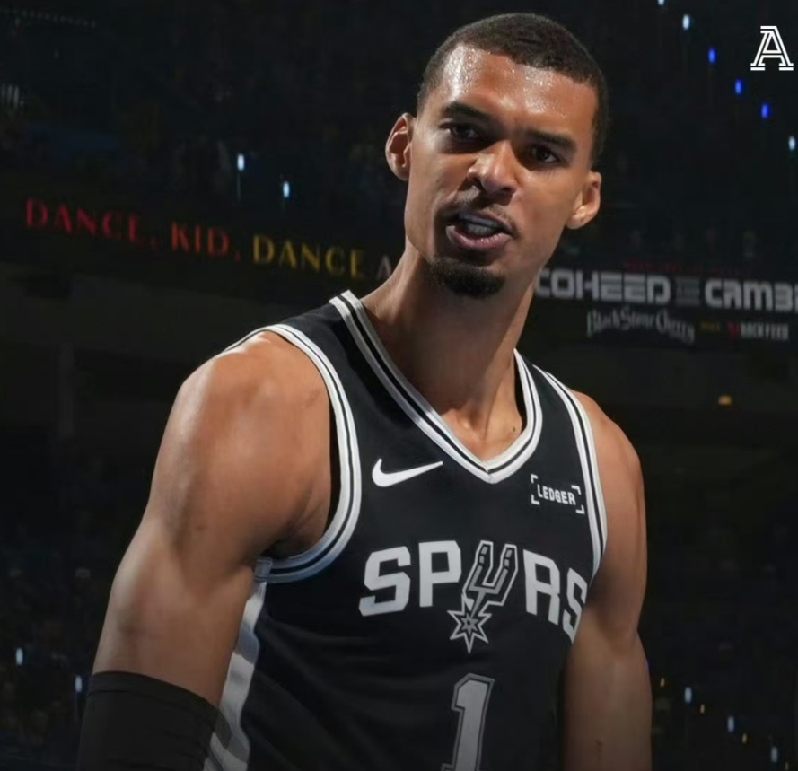 ESPN社区TOP12球星：文班榜首，库里虚高，布伦森被低估？
ESPN 社区评