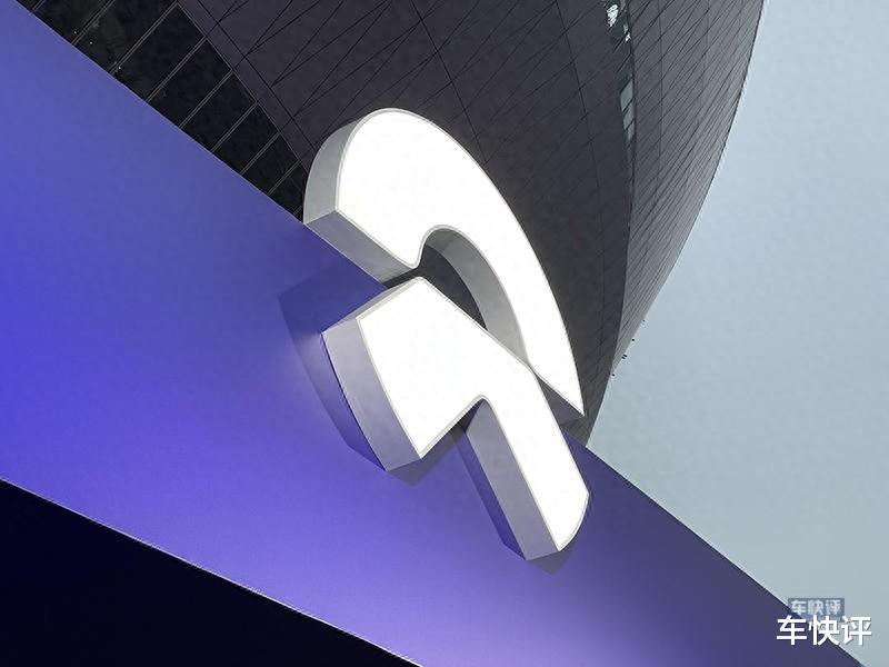 实现盈利后，全新蔚来ES8也卖爆了，李斌能不能高枕无忧？