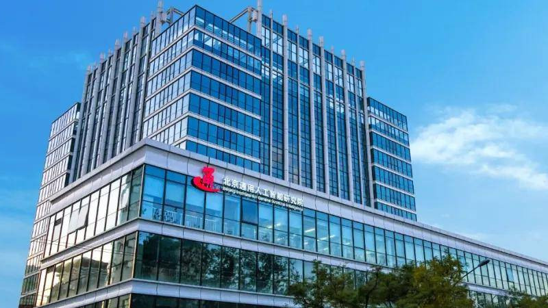 乐聚、智元与星海图联手押注原生人形机器人基础模型！