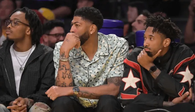 在今日进行的奇才赛季总结会上，球队前锋安东尼-戴维斯接受采访，谈起了下赛季自己的