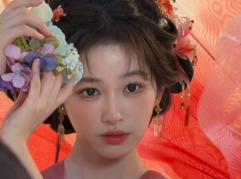 杨肸子的锦鲤美照，这感觉如何，超不错的！