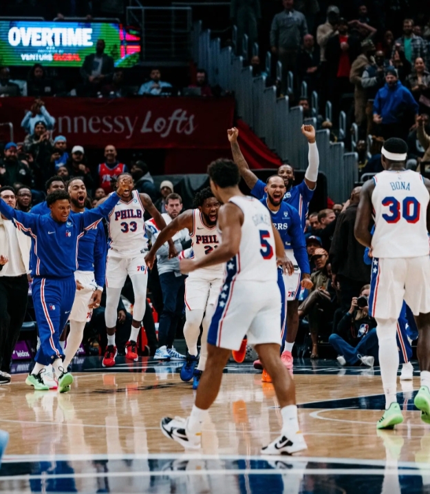 多顶薪队伍2年内一事无成必然推倒重建，不可能再给机会了
远一点的湖人F4 仅仅坚