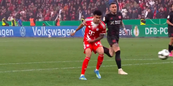 拜仁冲三冠王，背后细节够狠！拜仁官网5月1日官宣，德国杯半决赛2-1赢勒沃库森后