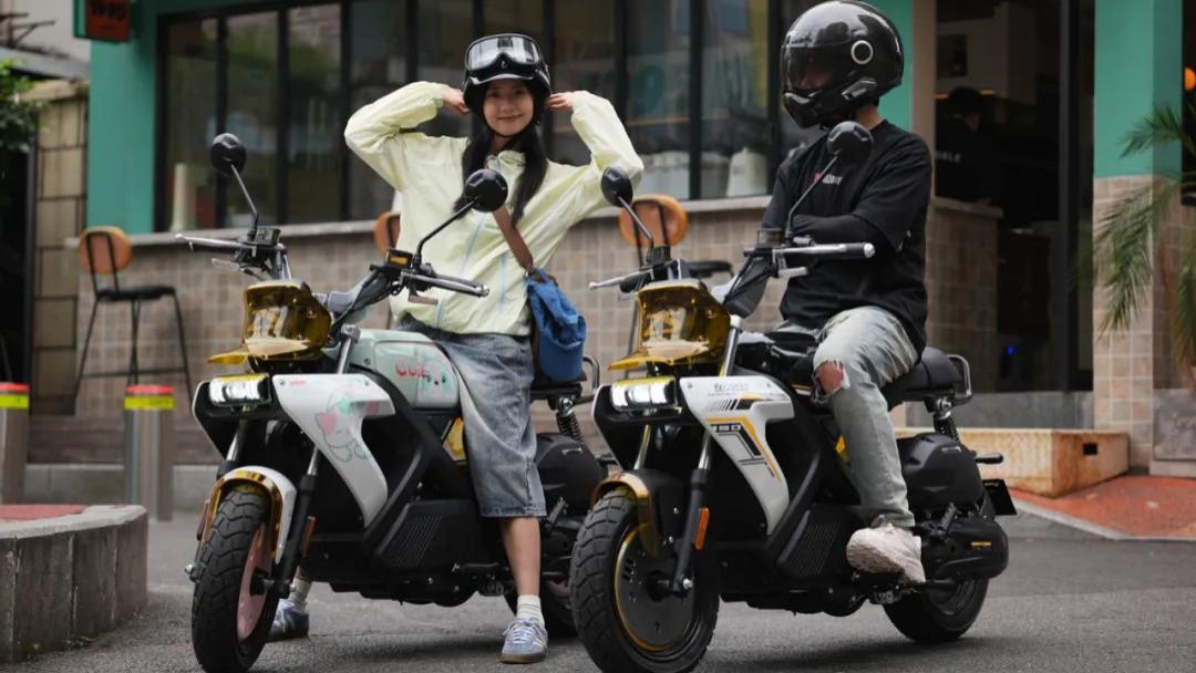 自动挡的MINI车你骑过没有？还带有ABS、1万元不到！