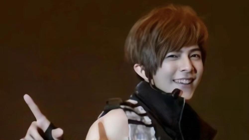 汪东城连续14年愚人节整活，今年宣布'退出演艺圈'引热议