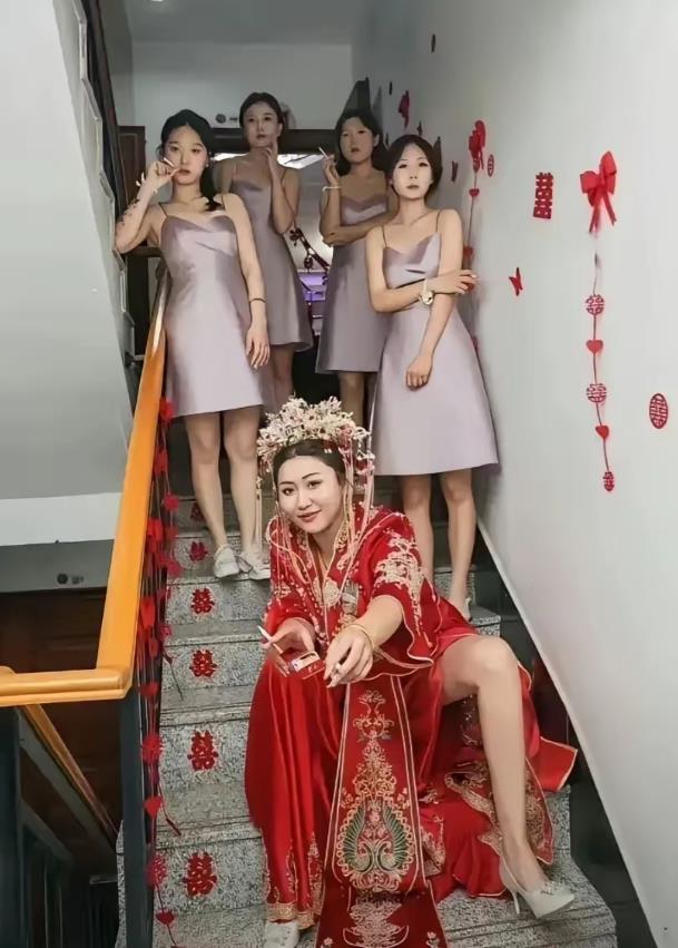 这个新娘子，有点彪啊！一看就是玩的开的人!