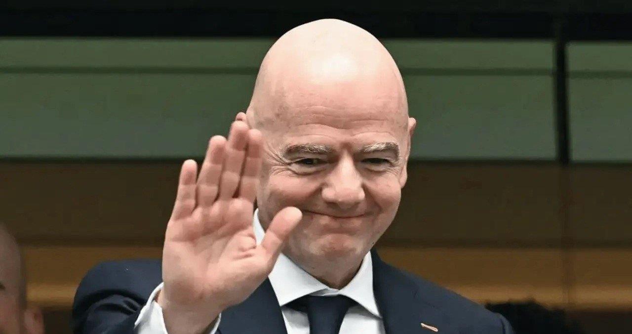 国际足联明智选择！据西班牙媒体透露：国际足联已正式通知西班牙足协与阿根廷足协，本