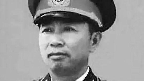 【刘亚楼】美蒋无人高空侦察机被击落，仅半年后、我空军司令肝癌病逝