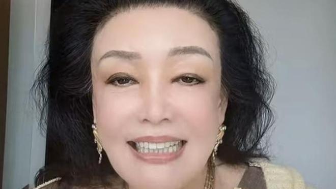 汪小菲迎来三胎儿子再当爸！