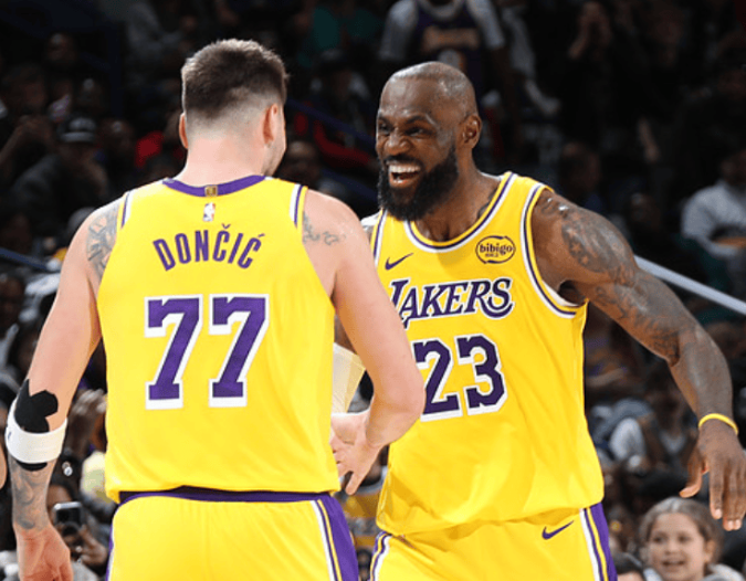 感觉未来几年应该都没有今年的阵容好了

一千万出头的小李，甘当三当家的詹姆斯，5