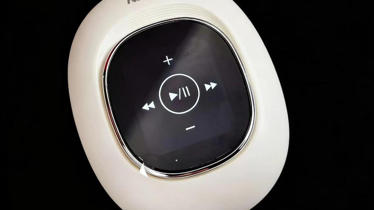 南卡Show灵动屏头戴耳机实测体验：打破常规，颜值与实力双突破