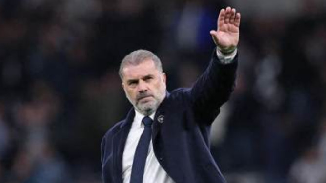 波斯特科格鲁：热刺7胜2平 引领英超，凯恩离队后的魔力！