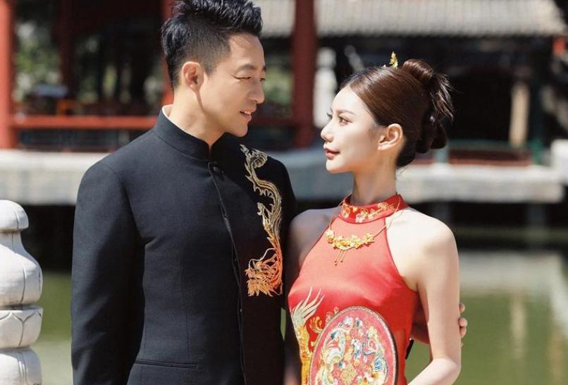 在汪家挣了那么多钱，保姆小杨阿姨阿姨应感恩，别多说话了！
 
跟在大S身边这么多