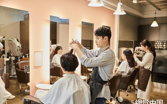 躲过电商冲击的理发店，为啥还是难逃倒闭潮？