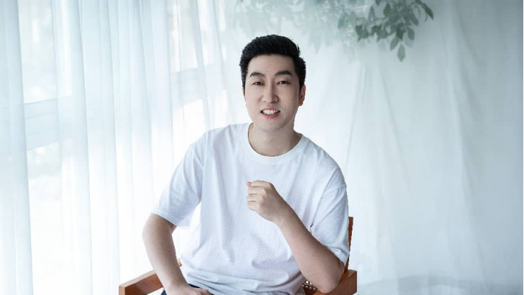 春风大雅能容物，心有暖阳渡众生