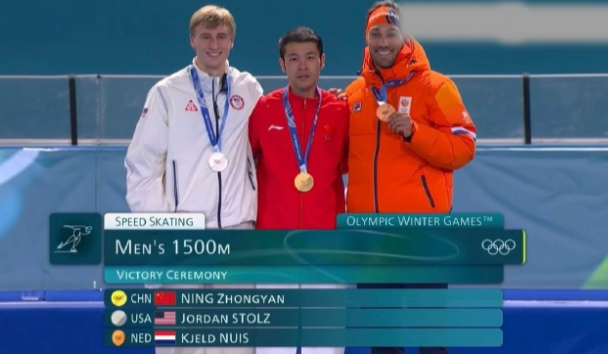 米兰冬奥速度滑冰男子1500米决赛，一共4位选手均超过了之前的奥运会纪录！
第四