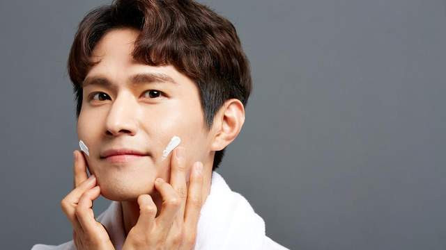 2026 男生养出干净脸的核心秘诀 告别黑头油光痘印 素颜也能有细腻好皮肤