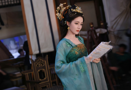 你问我幸福是什么我说一张见面的门票