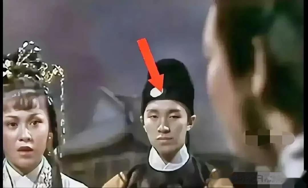 这位演员在长开以后飞黄腾达，家喻户晓，认出他的一定是高手！
