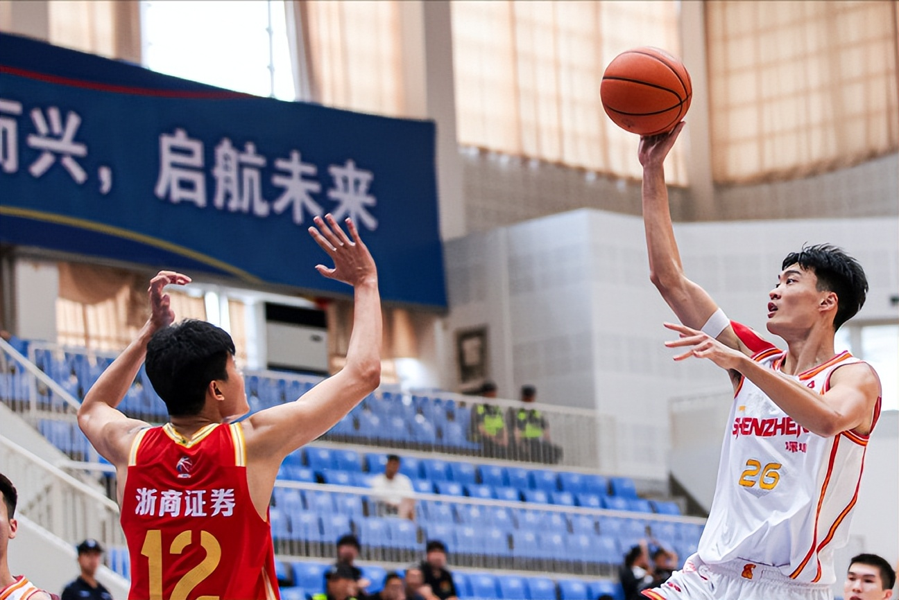CBA夏联：打铁大战——14中0、9中0、8中1，末节2分