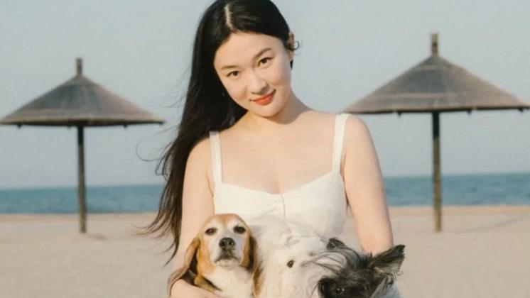 霍思燕爱犬夺冠刷屏：被爱真的能让生命重新长出血肉