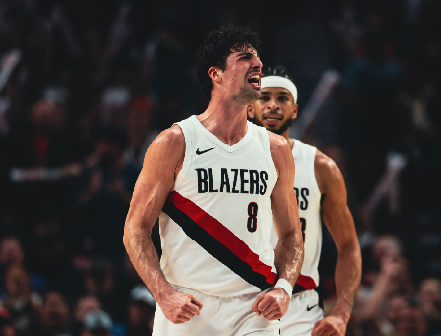 作为开拓者队密，怎么看待阿夫迪亚的路人缘差的情况

今天一个人罚球比快船全队都多