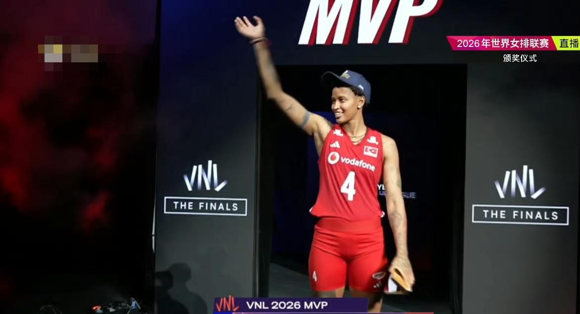 最终排名出炉！日本女排第七，瓦尔加斯MVP，惠若琪当颁奖嘉宾