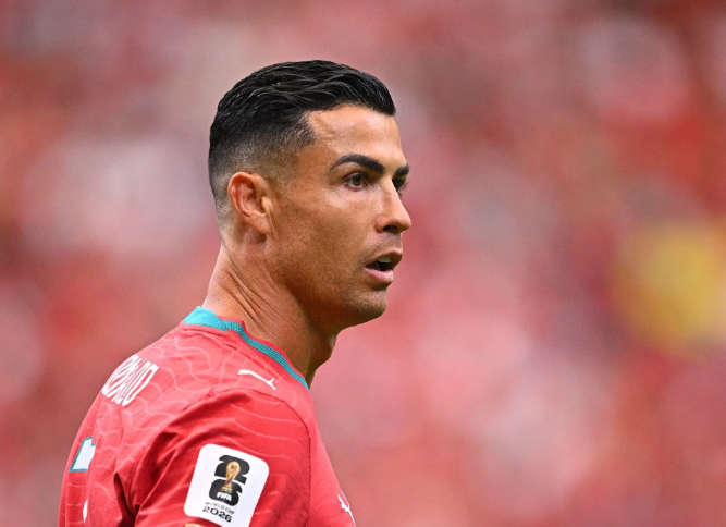 葡萄牙🇵🇹要是这样踢的话，不要说冠军，估计16强都悬了！

1、除了第一个进